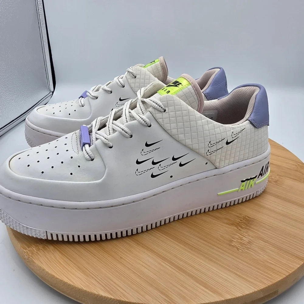 Nike Air Force 1 Sage Low LX White Multi-Swoosh Platform Sneakers CU5315-100 - Picture 2 of 13